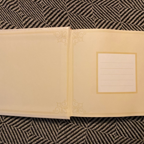 Wedding album - Picture 3 of 3